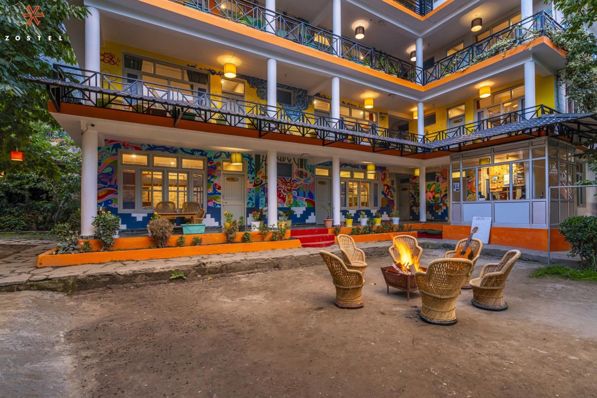 Zostel Old Manali Hostel Exterior photo